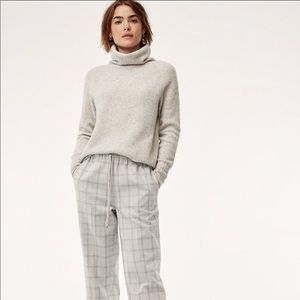 Aritzia Plutarch Sweater in Winter White size XS